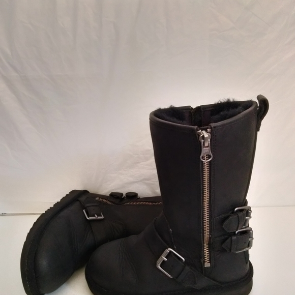 UGG Kids Kaila Boot size 13 Black Leather Shearling Lined - Picture 2 of 16